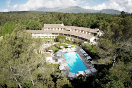  maurusfrei Architekten AG, maurusfrei, Architekten, Zürich, Chur, Team, Designer, Design, Wohnungsbau, architecture, architects, graphic, Grafik, jobs, Firma, signaletik, dokumentation, Verkaufsdokumentation, Innenausbau, Landschaft, Infrastruktur, infrastrukturbau, Überbauung, MFH, EFH, Maurus Frei, franco Cadruvi, this Egli, Girard Fetz, Reto Killer, SIA, FH Graubünden, Minergie