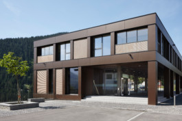  maurusfrei Architekten AG, maurusfrei, Architekten, Zürich, Chur, Team, Designer, Design, Wohnungsbau, architecture, architects, graphic, Grafik, jobs, Firma, signaletik, dokumentation, Verkaufsdokumentation, Innenausbau, Landschaft, Infrastruktur, infrastrukturbau, Überbauung, MFH, EFH, Maurus Frei, franco Cadruvi, this Egli, Girard Fetz, Reto Killer, SIA, FH Graubünden, Minergie