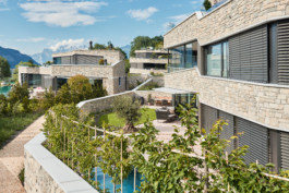  maurusfrei Architekten AG, maurusfrei, Architekten, Zürich, Chur, Team, Designer, Design, Wohnungsbau, architecture, architects, graphic, Grafik, jobs, Firma, signaletik, dokumentation, Verkaufsdokumentation, Innenausbau, Landschaft, Infrastruktur, infrastrukturbau, Überbauung, MFH, EFH, Maurus Frei, franco Cadruvi, this Egli, Girard Fetz, Reto Killer, SIA, FH Graubünden, Minergie