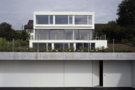  maurusfrei Architekten AG, maurusfrei, Architekten, Zürich, Chur, Team, Designer, Design, Wohnungsbau, architecture, architects, graphic, Grafik, jobs, Firma, signaletik, dokumentation, Verkaufsdokumentation, Innenausbau, Landschaft, Infrastruktur, infrastrukturbau, Überbauung, MFH, EFH, Maurus Frei, franco Cadruvi, this Egli, Girard Fetz, Reto Killer, SIA, FH Graubünden, Minergie