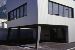  maurusfrei Architekten AG, maurusfrei, Architekten, Zürich, Chur, Team, Designer, Design, Wohnungsbau, architecture, architects, graphic, Grafik, jobs, Firma, signaletik, dokumentation, Verkaufsdokumentation, Innenausbau, Landschaft, Infrastruktur, infrastrukturbau, Überbauung, MFH, EFH, Maurus Frei, franco Cadruvi, this Egli, Girard Fetz, Reto Killer, SIA, FH Graubünden, Minergie