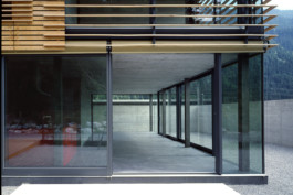  maurusfrei Architekten AG, maurusfrei, Architekten, Zürich, Chur, Team, Designer, Design, Wohnungsbau, architecture, architects, graphic, Grafik, jobs, Firma, signaletik, dokumentation, Verkaufsdokumentation, Innenausbau, Landschaft, Infrastruktur, infrastrukturbau, Überbauung, MFH, EFH, Maurus Frei, franco Cadruvi, this Egli, Girard Fetz, Reto Killer, SIA, FH Graubünden, Minergie