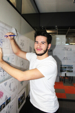  maurusfrei Architekten AG, maurusfrei, Architekten, Zürich, Chur, Team, Designer, Design, Wohnungsbau, architecture, architects, graphic, Grafik, jobs, Firma, signaletik, dokumentation, Verkaufsdokumentation, Innenausbau, Landschaft, Infrastruktur, infrastrukturbau, Überbauung, MFH, EFH, Maurus Frei, franco Cadruvi, this Egli, Girard Fetz, Reto Killer, SIA, FH Graubünden, Minergie