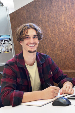  maurusfrei Architekten AG, maurusfrei, Architekten, Zürich, Chur, Team, Designer, Design, Wohnungsbau, architecture, architects, graphic, Grafik, jobs, Firma, signaletik, dokumentation, Verkaufsdokumentation, Innenausbau, Landschaft, Infrastruktur, infrastrukturbau, Überbauung, MFH, EFH, Maurus Frei, franco Cadruvi, this Egli, Girard Fetz, Reto Killer, SIA, FH Graubünden, Minergie