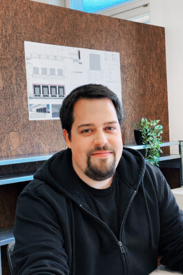  maurusfrei Architekten AG, maurusfrei, Architekten, Zürich, Chur, Team, Designer, Design, Wohnungsbau, architecture, architects, graphic, Grafik, jobs, Firma, signaletik, dokumentation, Verkaufsdokumentation, Innenausbau, Landschaft, Infrastruktur, infrastrukturbau, Überbauung, MFH, EFH, Maurus Frei, franco Cadruvi, this Egli, Girard Fetz, Reto Killer, SIA, FH Graubünden, Minergie